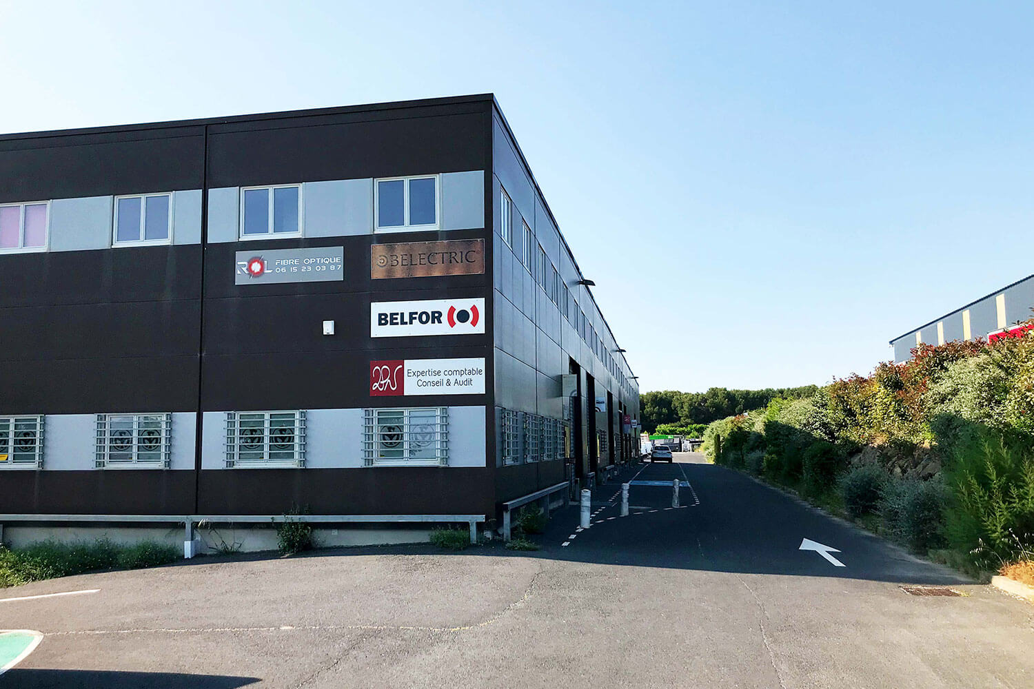 BELECTRIC's office in Vendres, France, seen from the outside